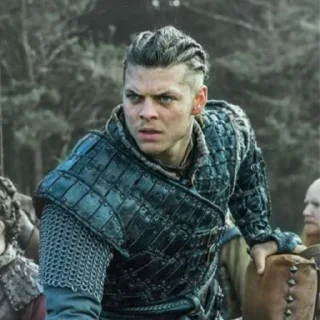 😠