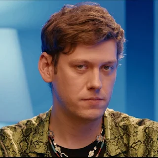 😐