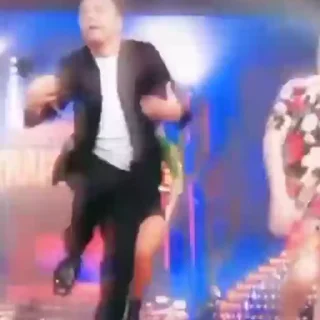 🕺