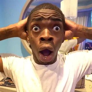 😱