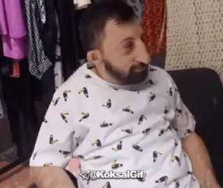 😂