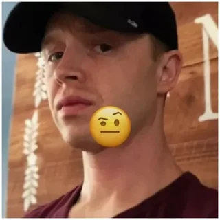 🤨