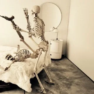💀