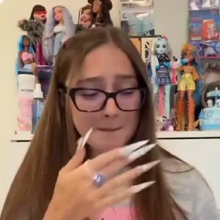 😬