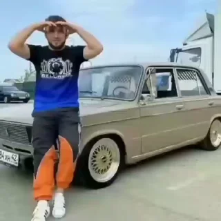 🚘