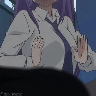 😨
