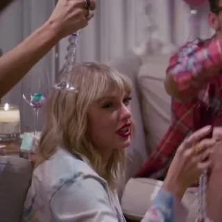 'Taylor Swift | @iStickerLand,
