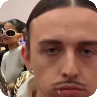 🩶