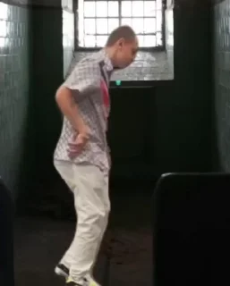 😅