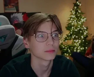 😶