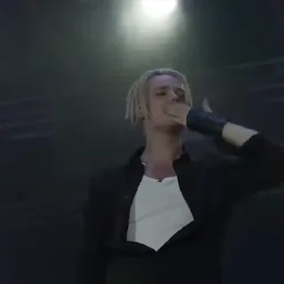 😘