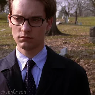 😐