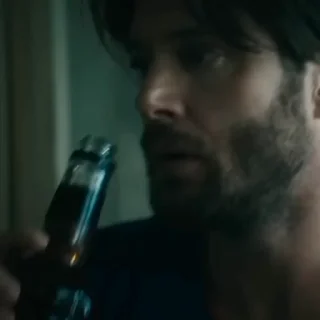 🍾