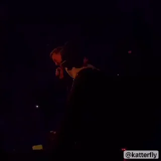 🕺