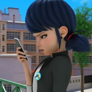 😨