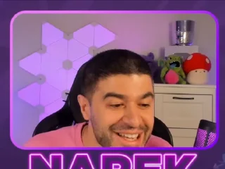 😂