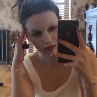🥲