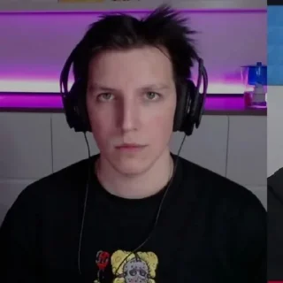 🧑