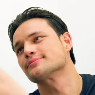 😜