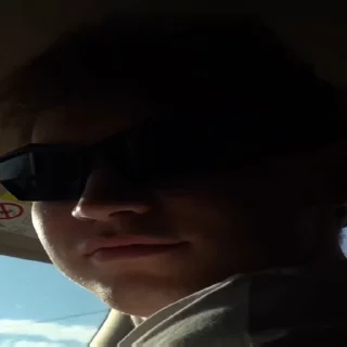 😎