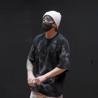 @JKGNJH уфф