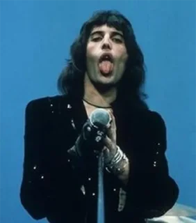 😛