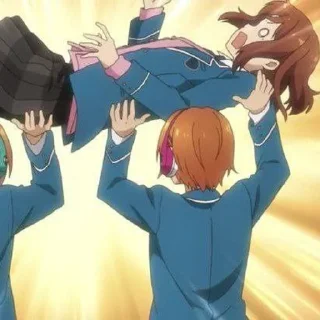 😨