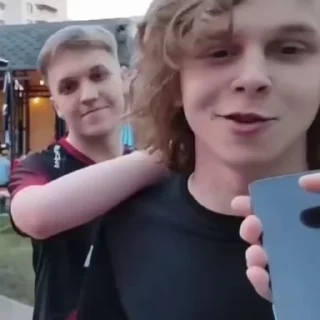 🍻