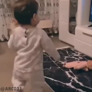 🕺