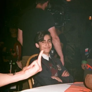 😄