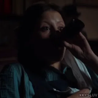 🍾