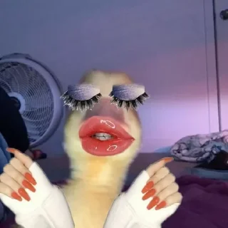 💋