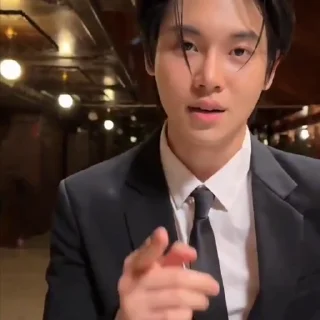 🤩