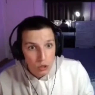 😲
