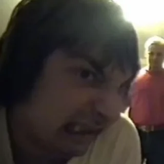 👹