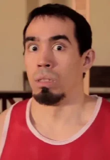 😨