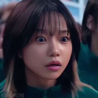 😱
