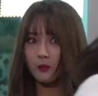 😳