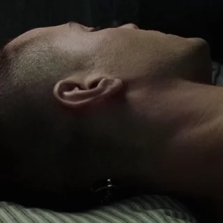 😐