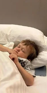 😴