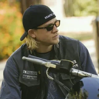 😎