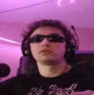 😎