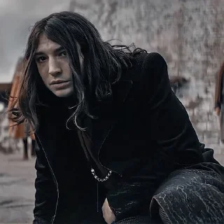 🎬