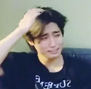 😭