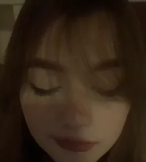 🤨
