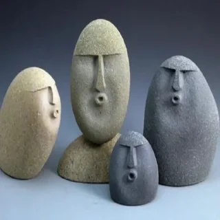 🗿