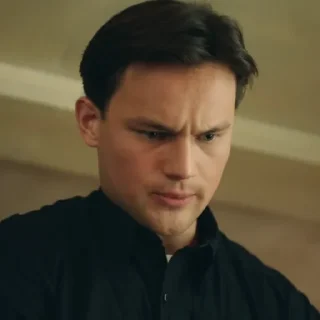 🤨