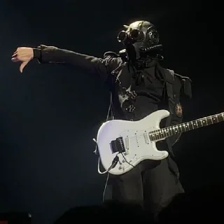 👎