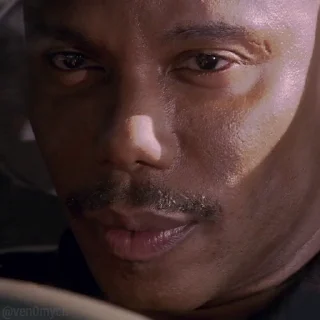 😏