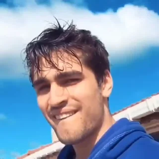 👎